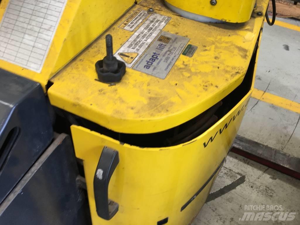 Combilift Combi WR Колички високоповдигачи с теглич