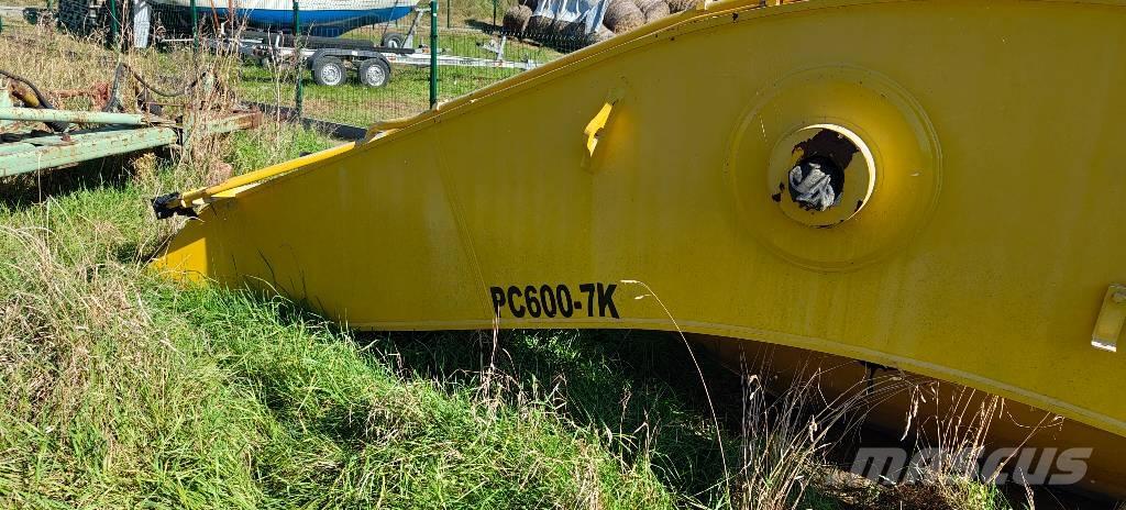 Komatsu PC 600-7K Стрели и рамена

