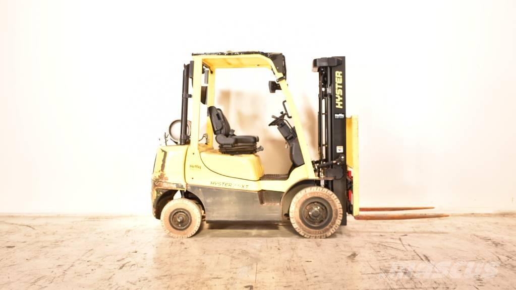 Hyster H2.5XT Камиони с АГУ