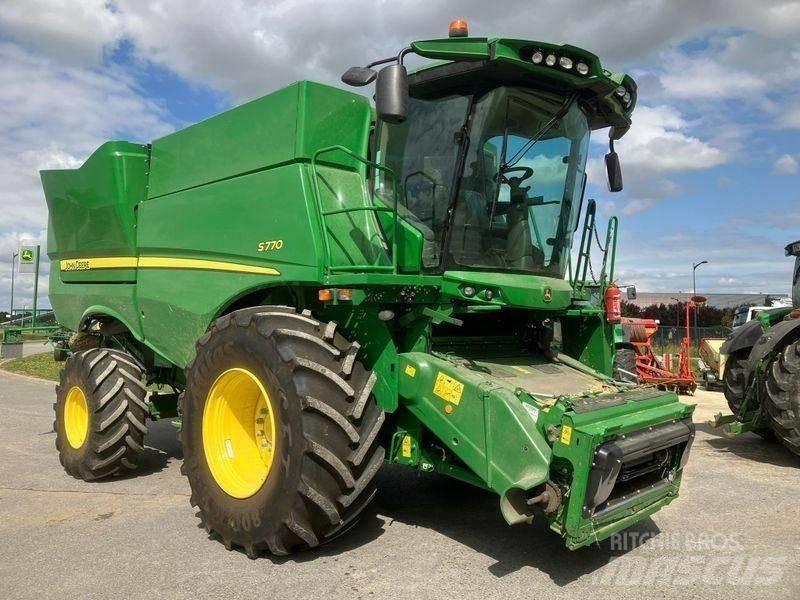 John Deere S770 Комбайни