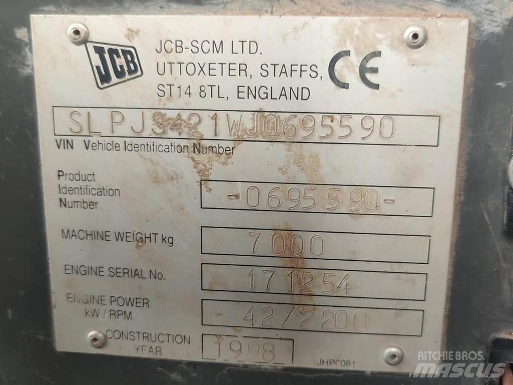 JCB JS70 Средни екскаватори 7т - 12т