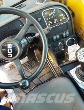 JCB 540-140 Телескопични товарачи