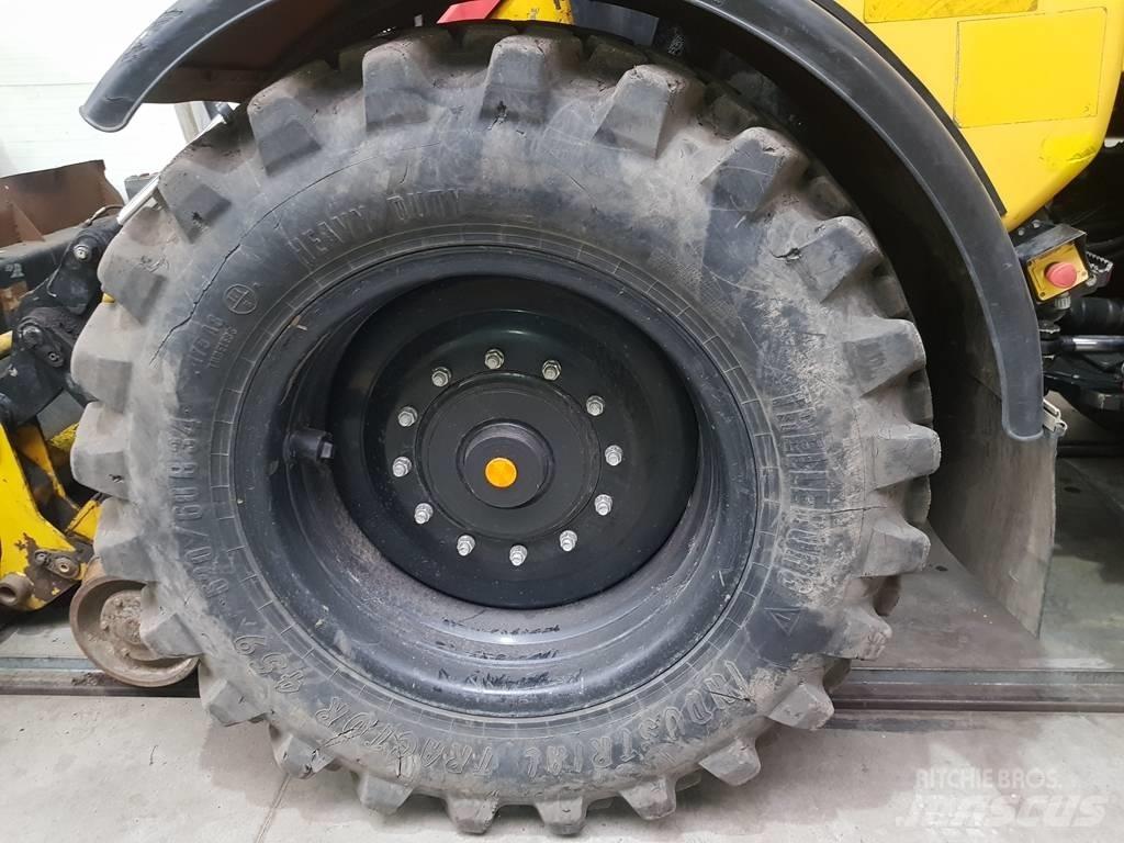 Huddig 1260C Товарач със заден ексватор