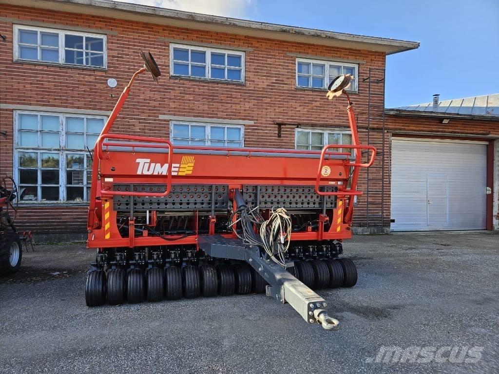Tume Nova Combi 4000 Комбинирани редосеялки