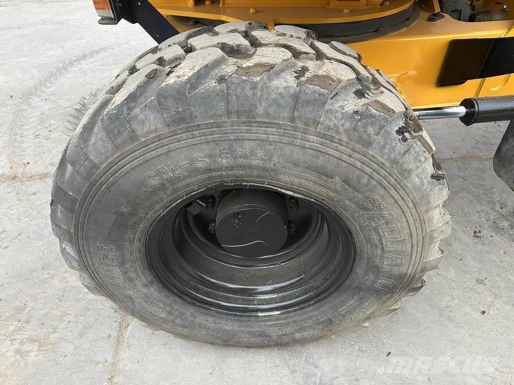 Thwaites 6T Странични самосвали