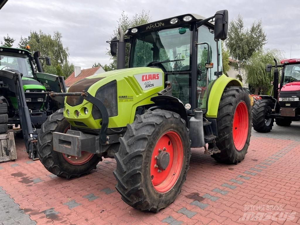 CLAAS ARION 420 CIS Трактори