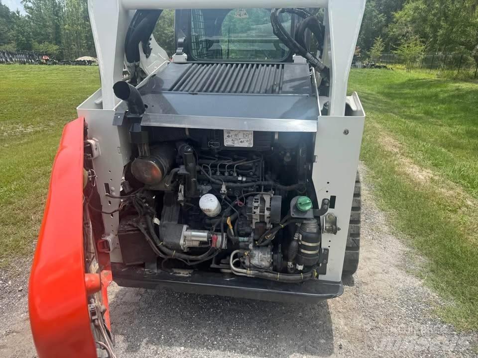 Bobcat T 590 Мини товарачи
