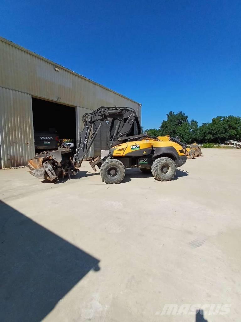 Mecalac 12 MTX Колесни екскаватори