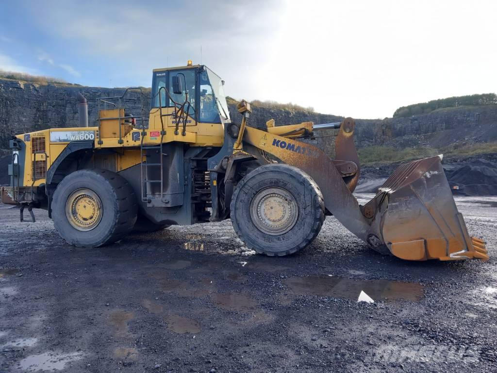 Komatsu WA 600-6 Колесни товарачи