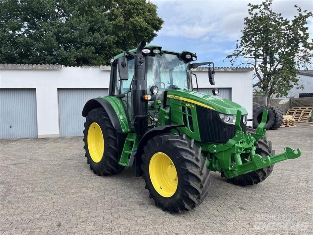 John Deere 6100M Трактори