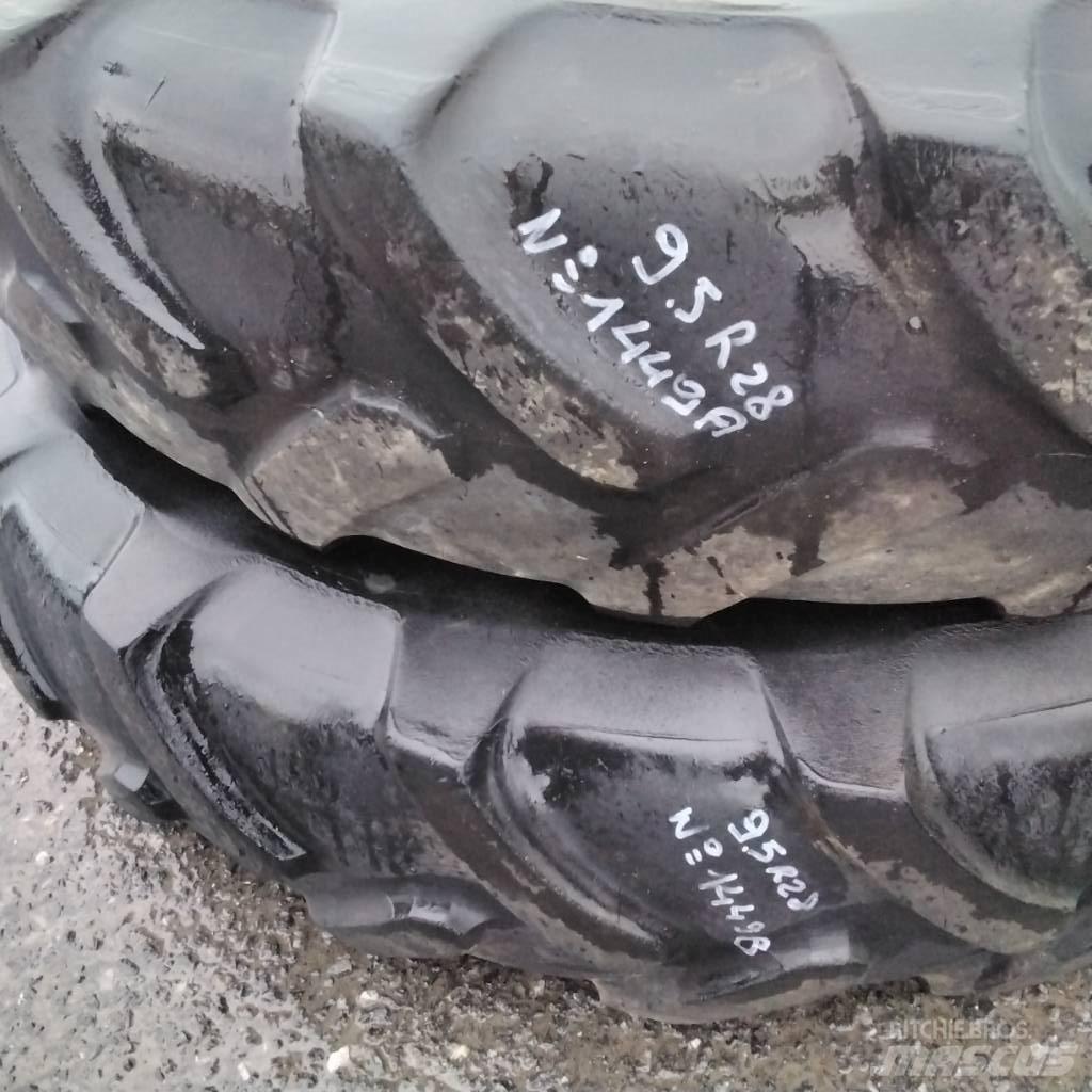 Michelin 9.5R28 Колелета/Гуми