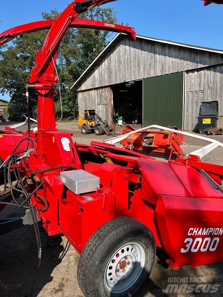 Kemper Champion 3000 Фуражни комбайни