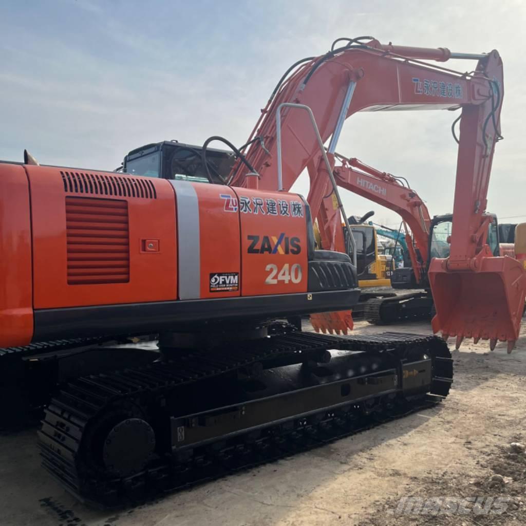 Hitachi ZX 240 Верижен екскаватор