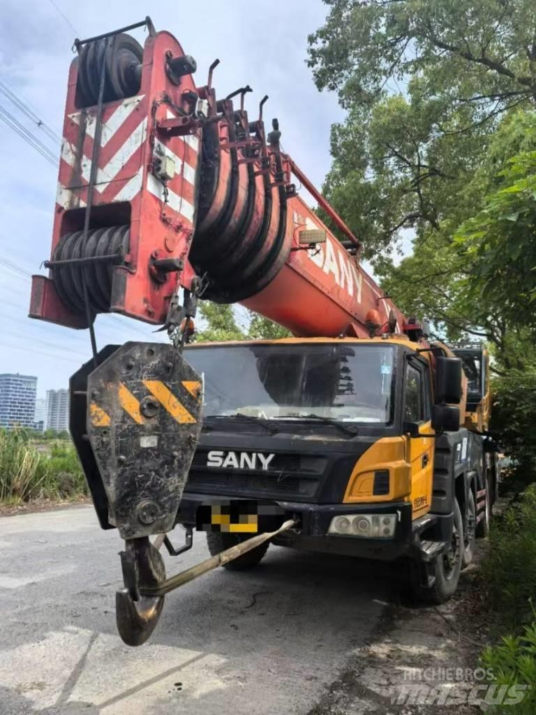 Sany STC 1000 Всъдеходни кранове