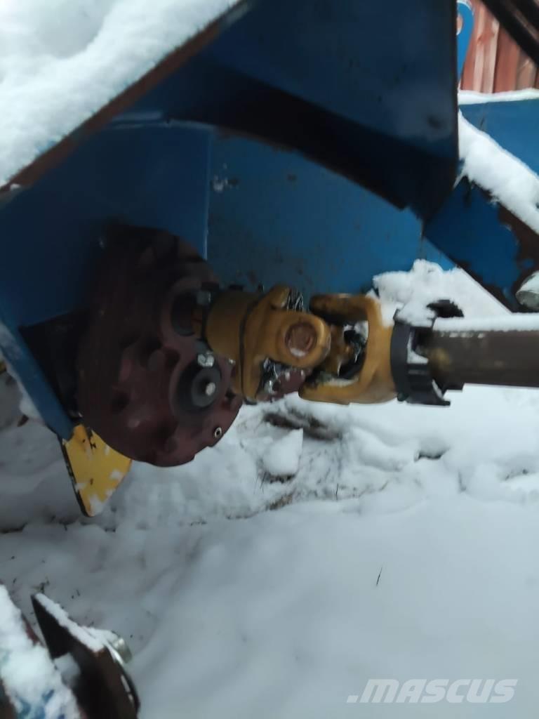 Karhu 275 Снегохвъргачки
