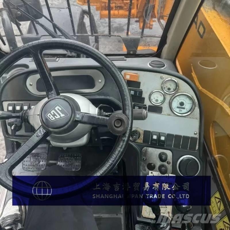 JCB 535-95 Телескопични товарачи