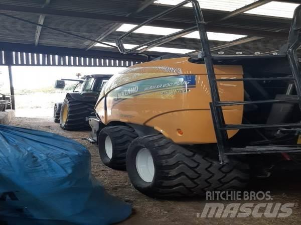 New Holland BB890 Трактори