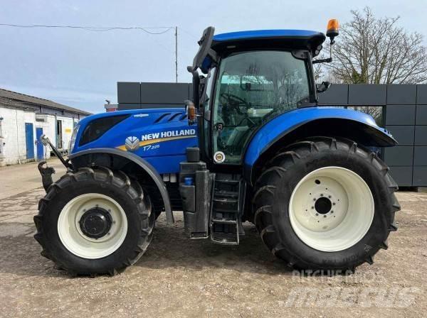 New Holland T7.225 Трактори