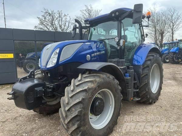 New Holland T7.225 Трактори