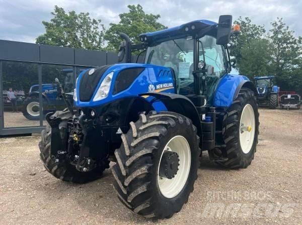 New Holland T7.260 Трактори
