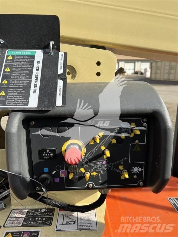 JLG T350 Моторизирани платформи с ремарке