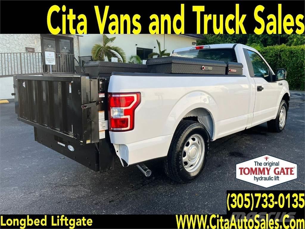 Ford F-150 Пикапи