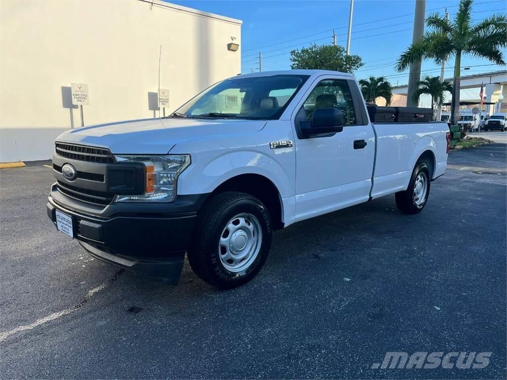 Ford F-150 Пикапи