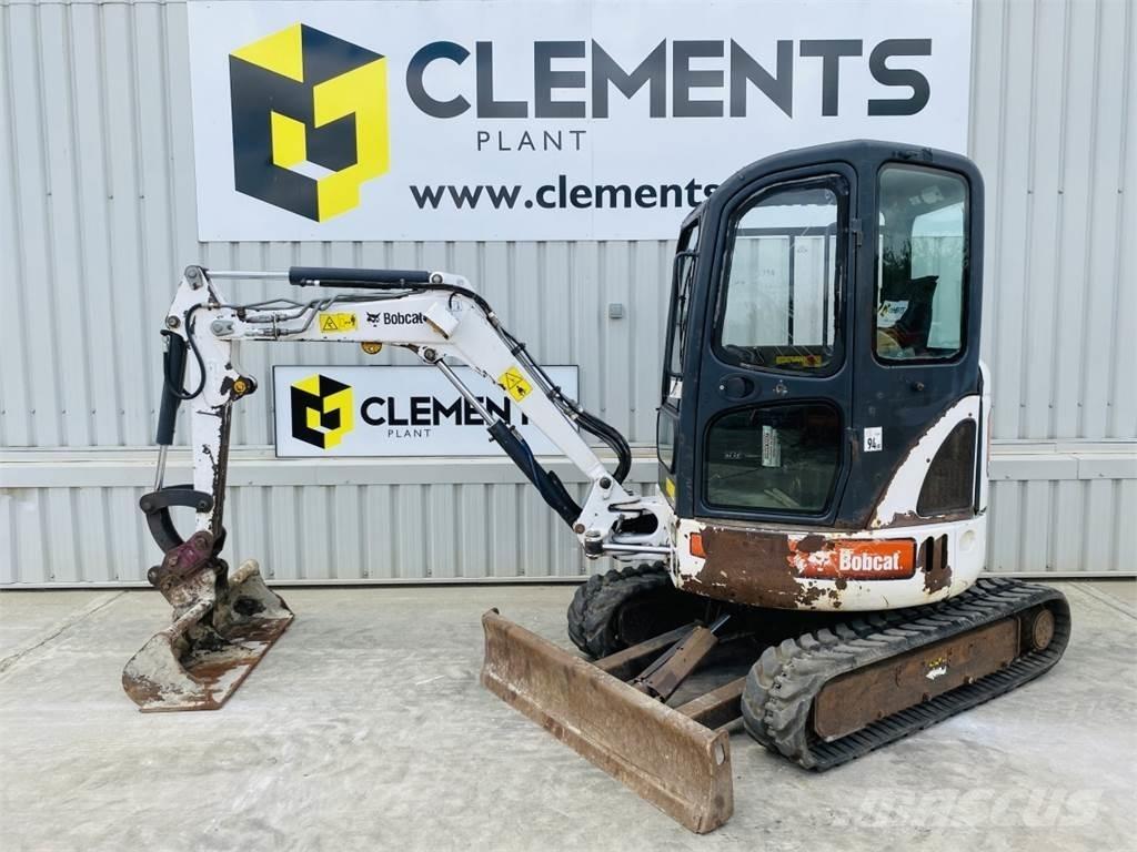 Bobcat 425 Мини екскаватори < 7 т