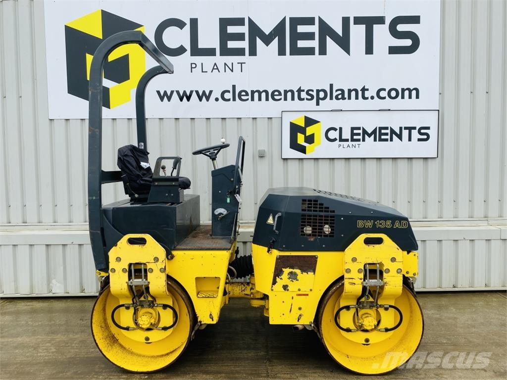 Bomag BW135AD Двойни барабанни ролки
