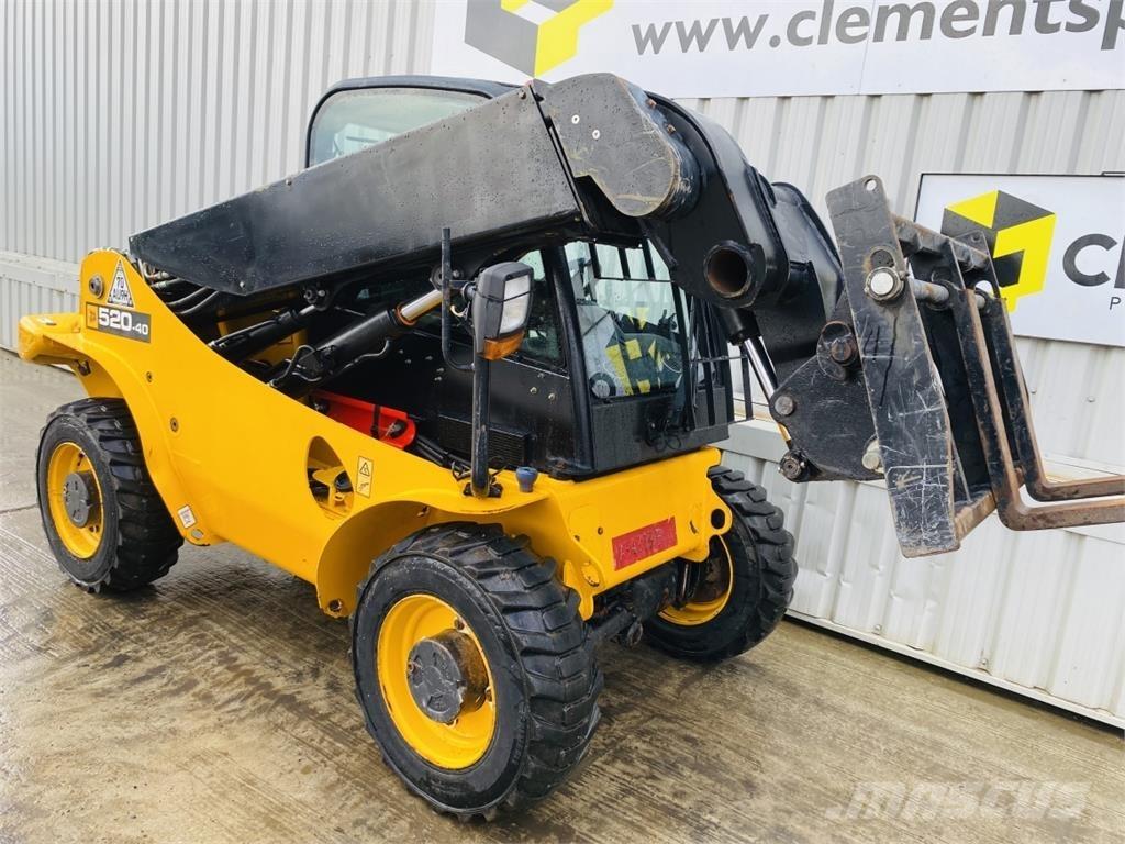 JCB 520-40 Телескопични товарачи