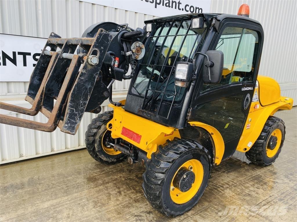 JCB 520-40 Телескопични товарачи