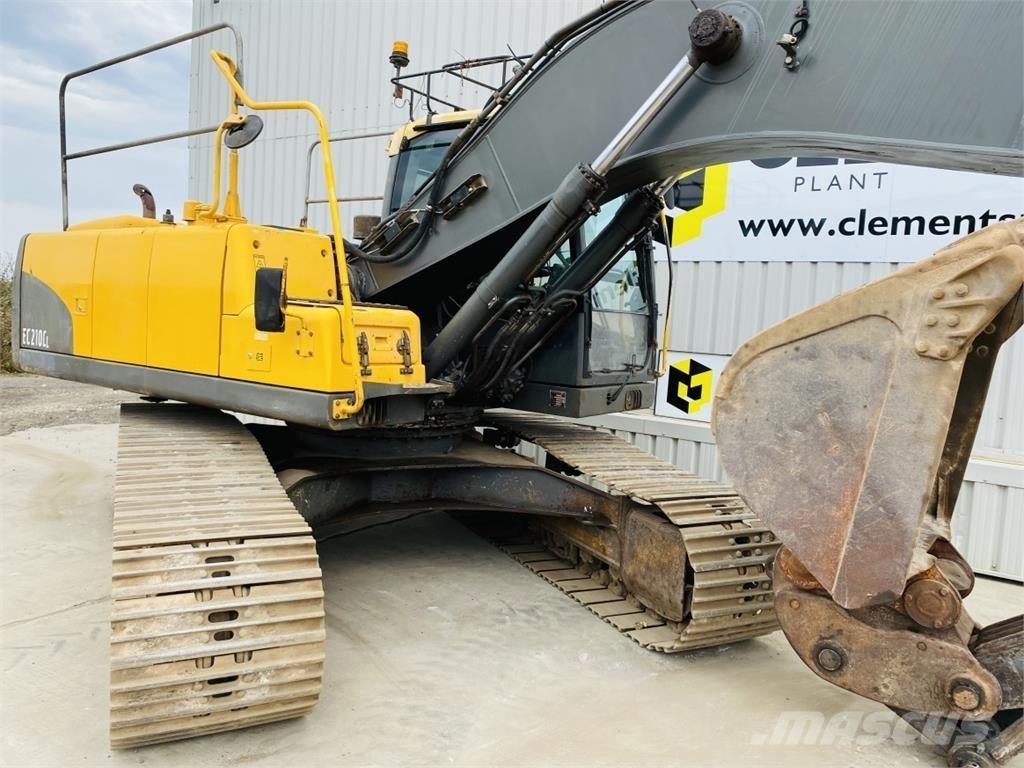 Volvo EC210CL Верижен екскаватор