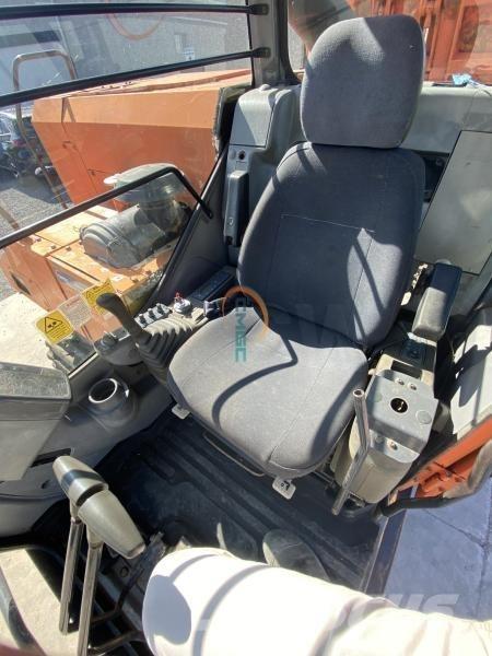 Hitachi EG70 Твърди самосвали
