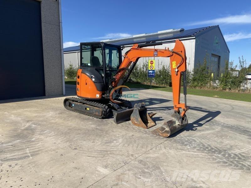Hitachi ZX336 Колесни екскаватори