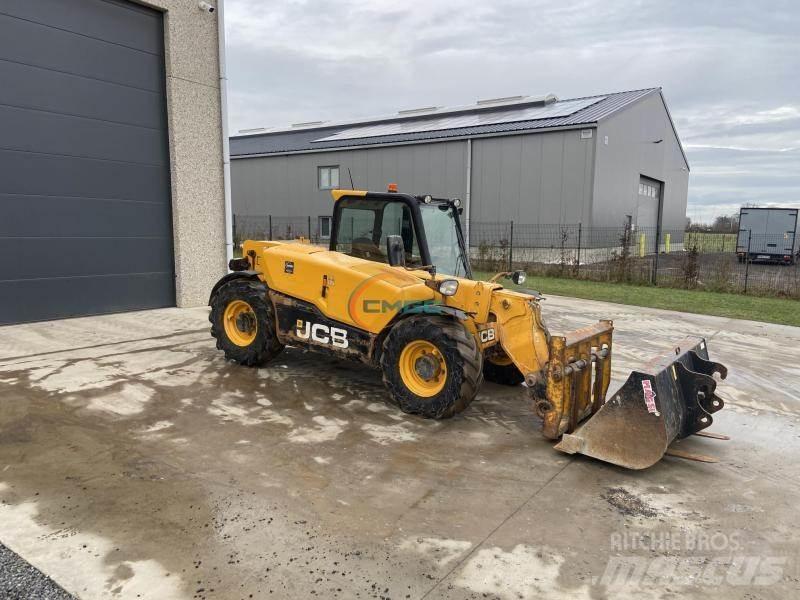 JCB 525.60 Телескопични товарачи