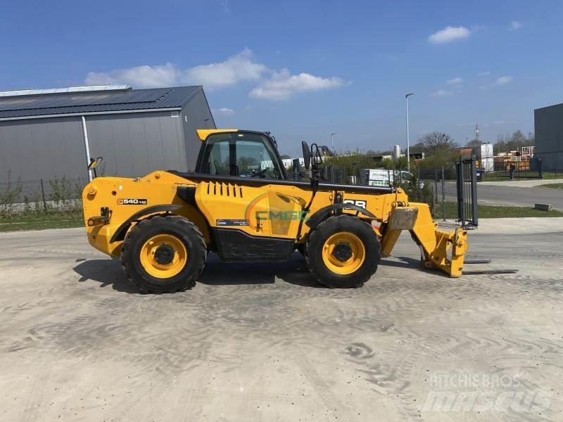 JCB 540-140 Телескопични товарачи