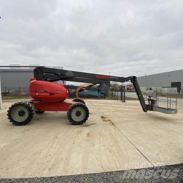 Manitou 200 ATJ Съчленени стрелови подемници