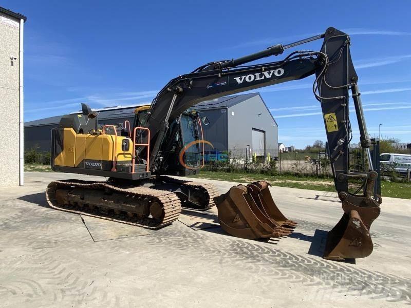 Volvo L 40 Колесни екскаватори
