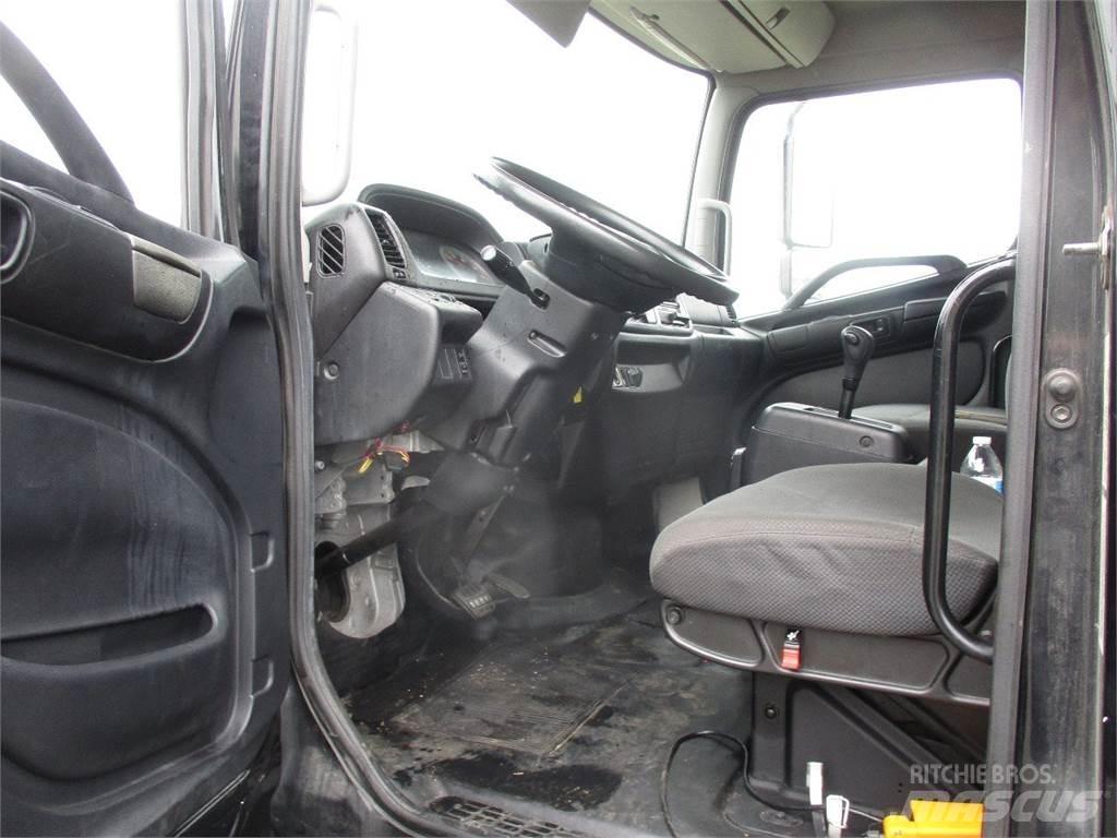 Hino 338 Самосвал