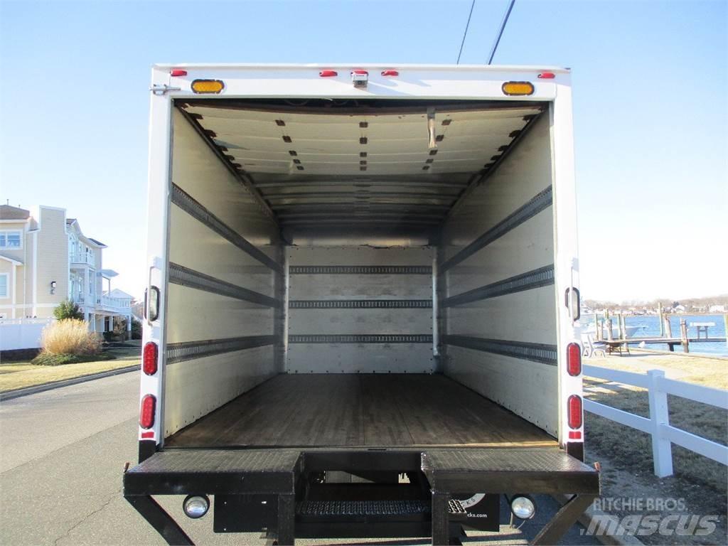 Isuzu NQR Каросерии