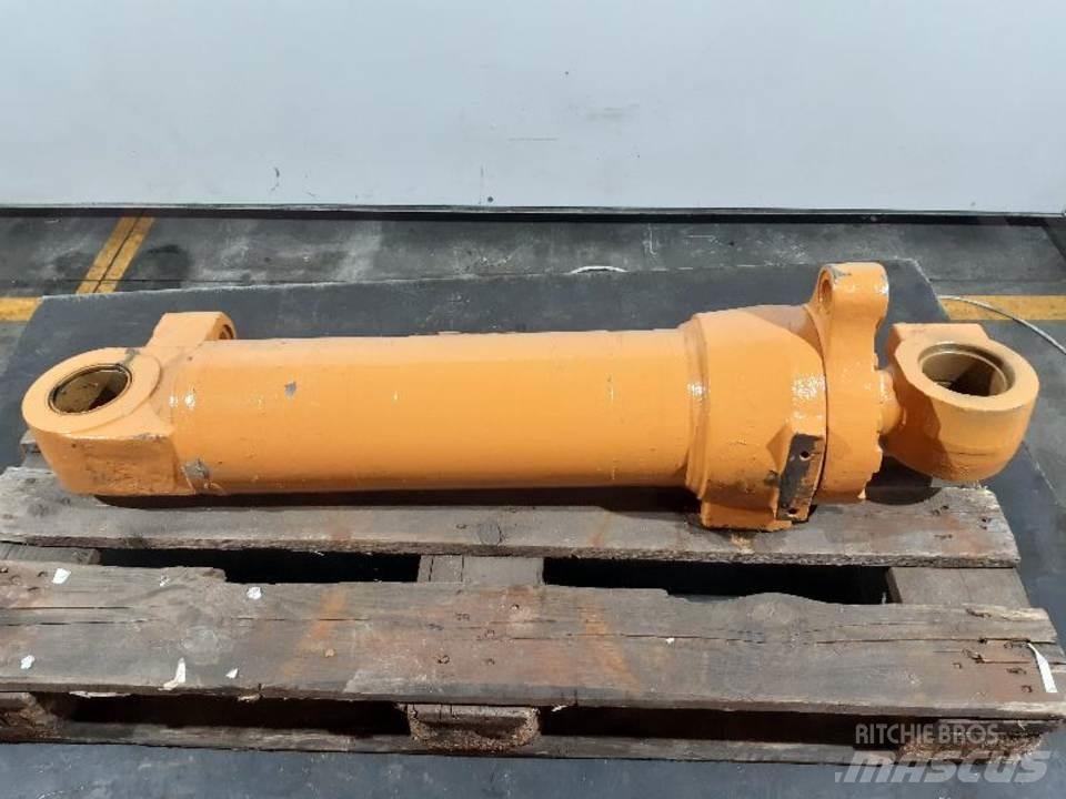 CASE 621C Хидравлични