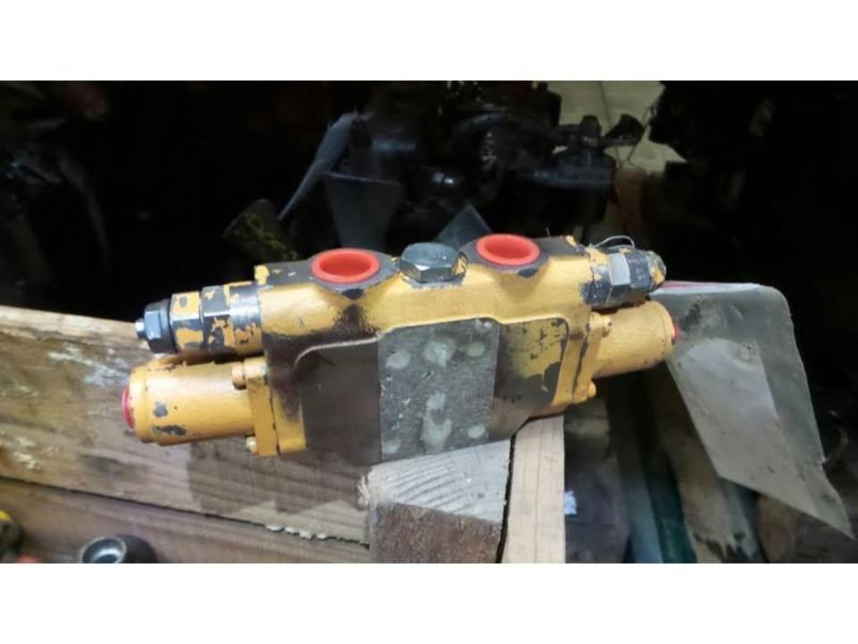 CASE 888 Хидравлични