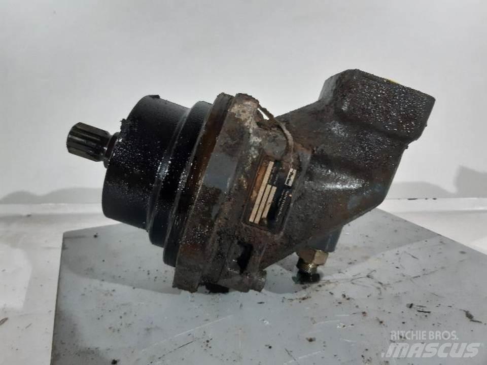 CASE 988 Хидравлични