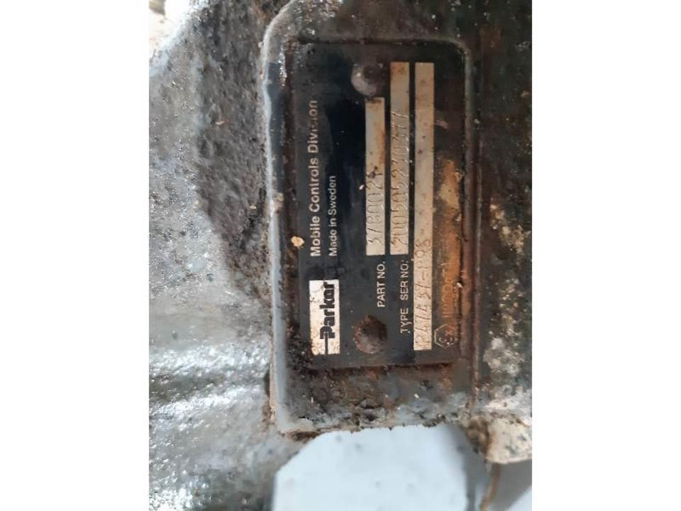 CASE 988 Хидравлични