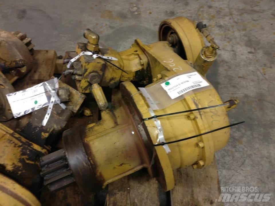 CAT 206 Предаване