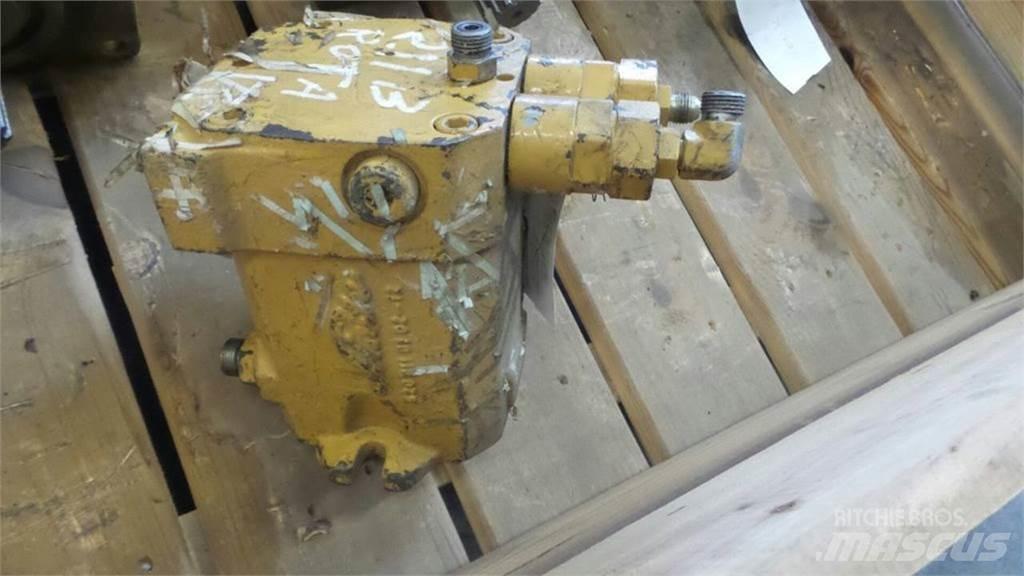 CAT 211B Хидравлични