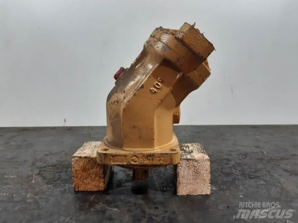 CAT 215 Хидравлични