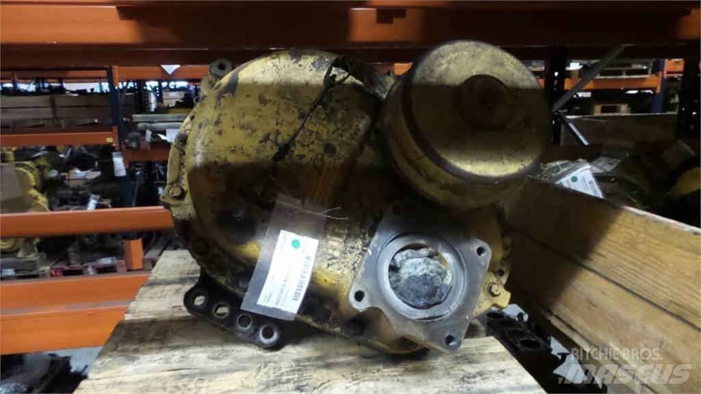 CAT 225 Предаване