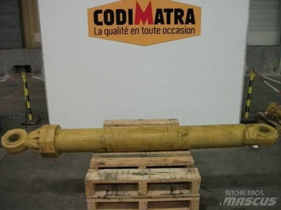 CAT 235 Хидравлични