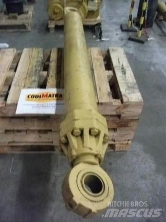 CAT 235 Хидравлични